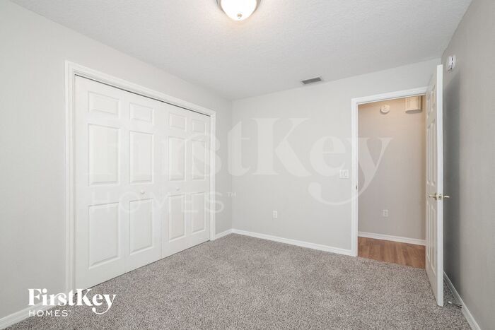 Building Photo - 4301 Larrys Lagoon