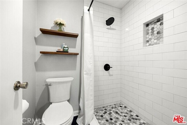 Building Photo - 536 Stone Harbor Cir