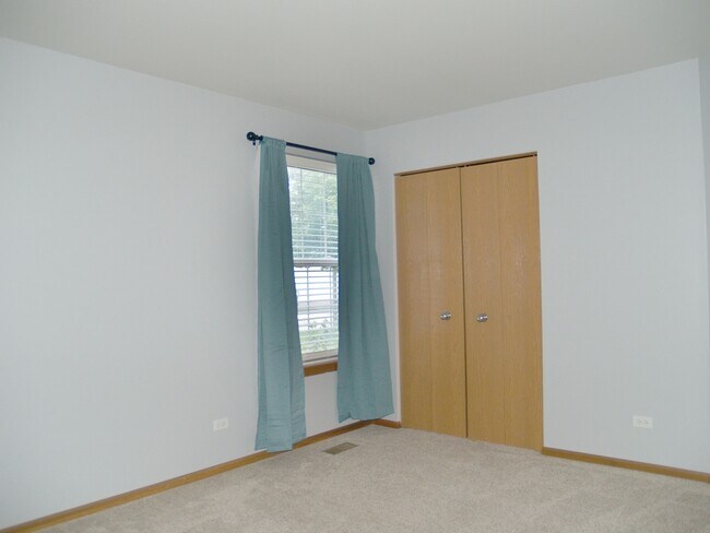 Building Photo - 4707 Mikasa Ct