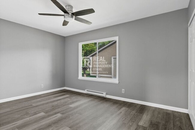 Building Photo - 11104 Grant Way