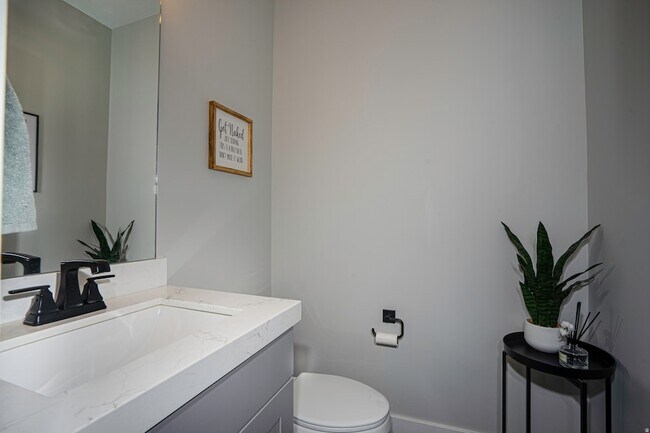 Building Photo - 3478 S Wick Pl