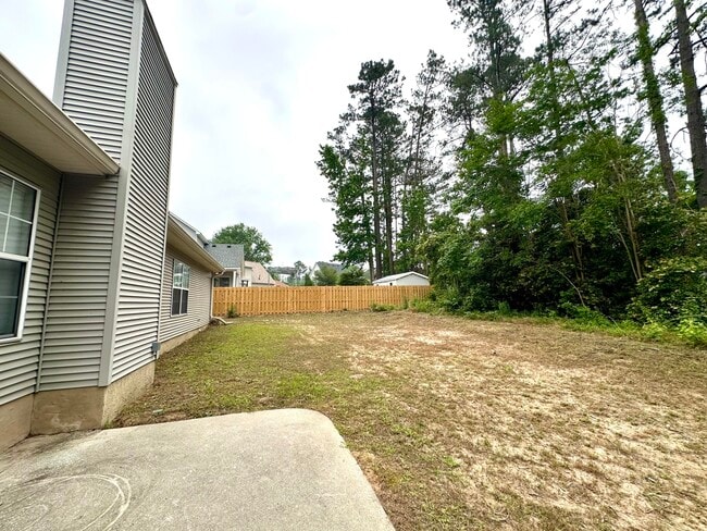 Building Photo - 945 Hunting Horn Wy