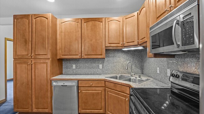 Building Photo - Charming 2-Bedroom Apartment in a Convenient Glenwood Springs Location