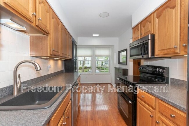 Building Photo - 13939 Preacher Chapman Pl