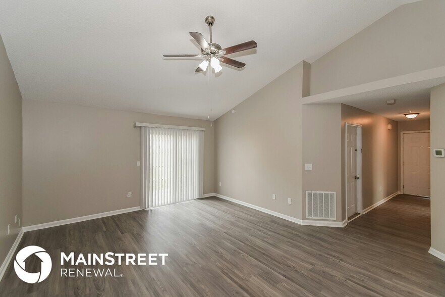 Building Photo - 1868 Sheraton Lakes Cir