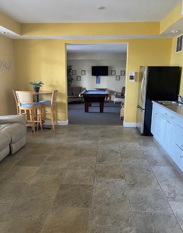 Building Photo - 617 Founders Dr