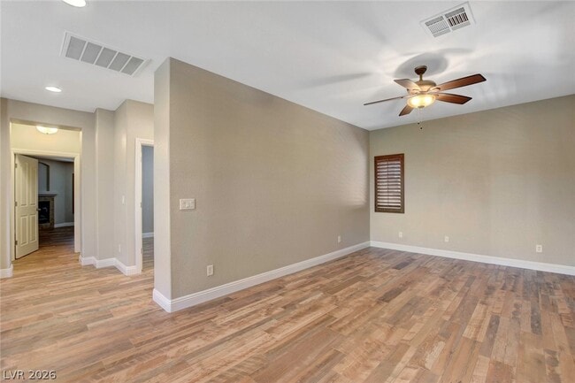 Building Photo - 12125 Vista Linda Ave