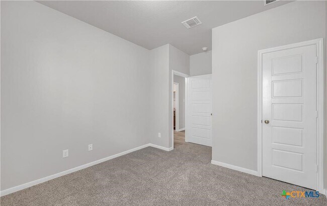 Building Photo - 4537 Allison Dr
