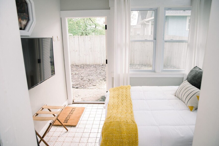 Building Photo - 507 S 2nd St