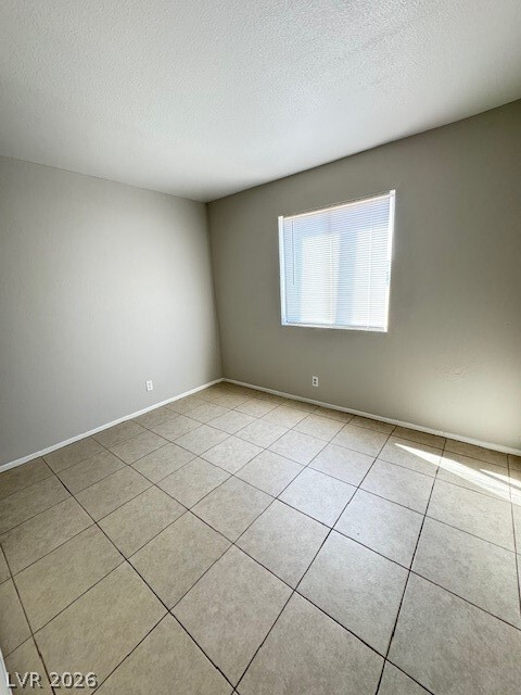 Building Photo - 803 Palo Verde Dr