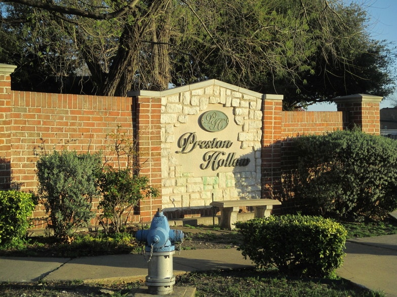 Building Photo - 4522 Oak Shores Dr