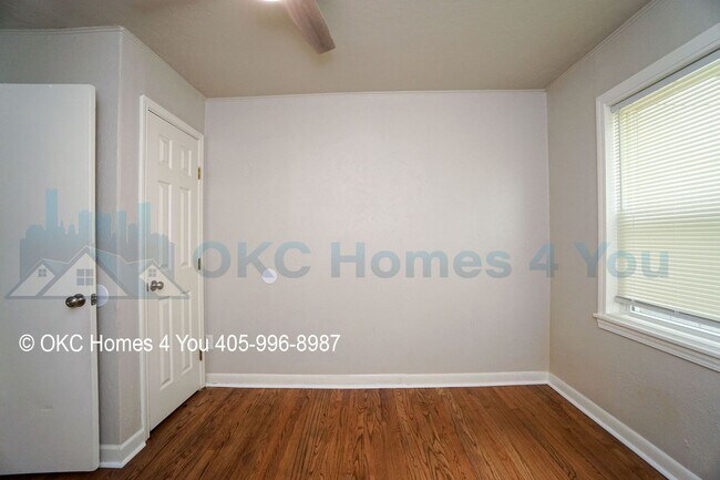 Building Photo - Move in ready. Updated 3 bed in NW OKC!