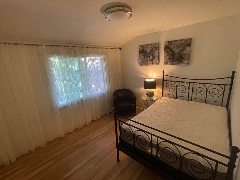 3rd Furnished Bedroom - 16420 Minnehaha St