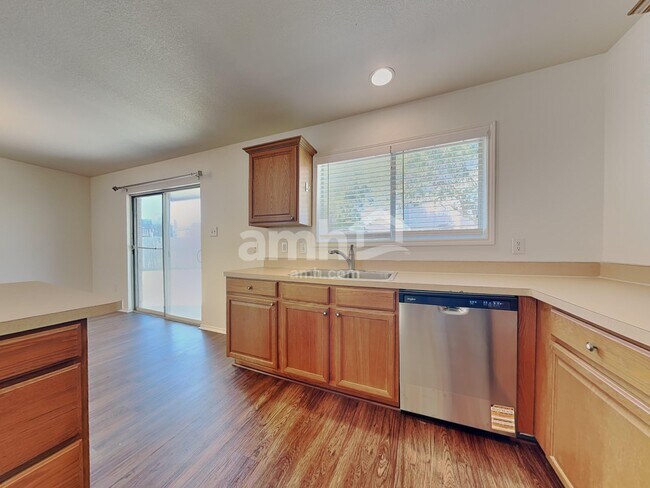 Building Photo - 709 Devontree Ct