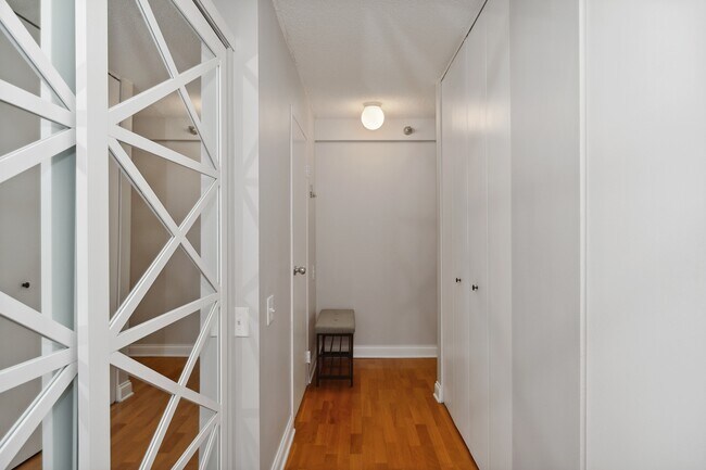 Building Photo - 474 N Lake Shore Dr