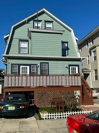 Building Photo - 25 S Oakland Ave