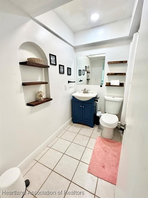 Building Photo - 120 Happiness Ave