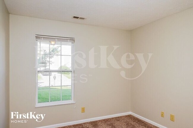 Building Photo - 2431 Copper Hill Dr