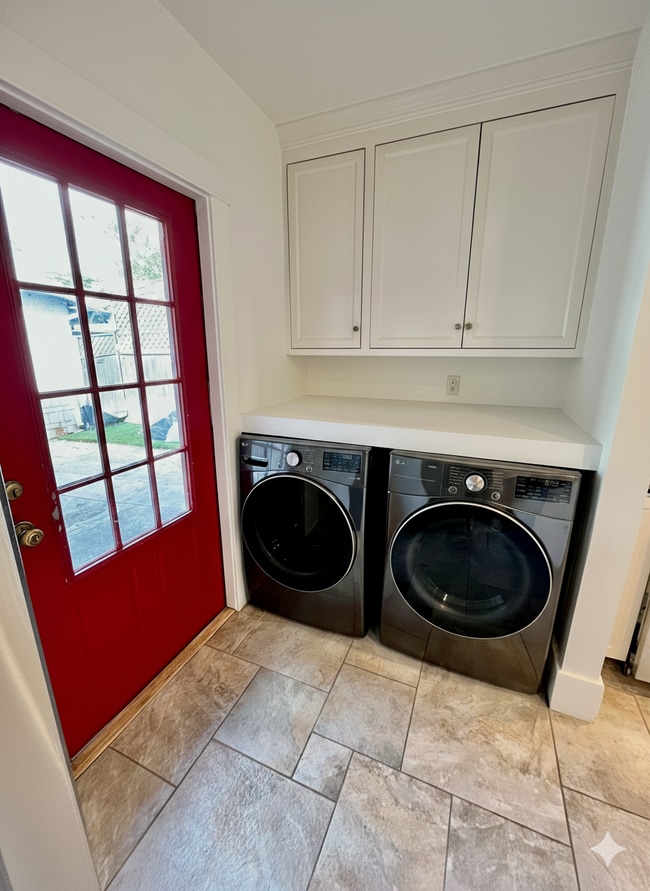 Building Photo - 7725 Norton Ave