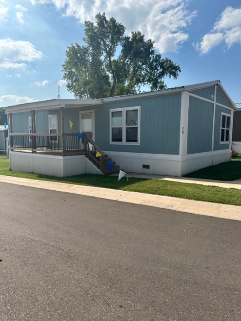 Building Photo - 3200 S Highland Park Dr