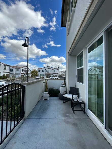 Patio - 30321 Town Square Dr