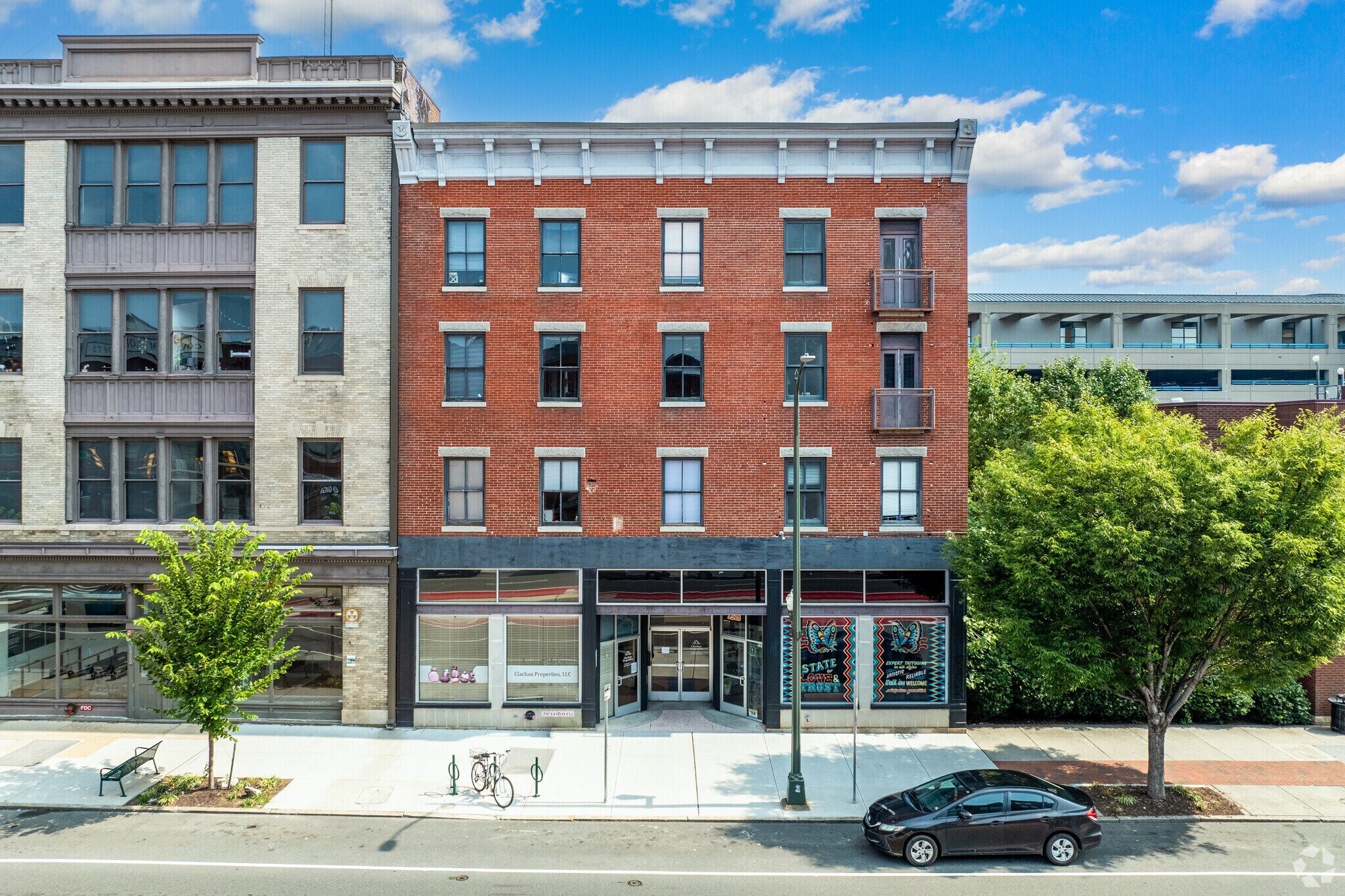 Building Photo - 1318 W Broad St