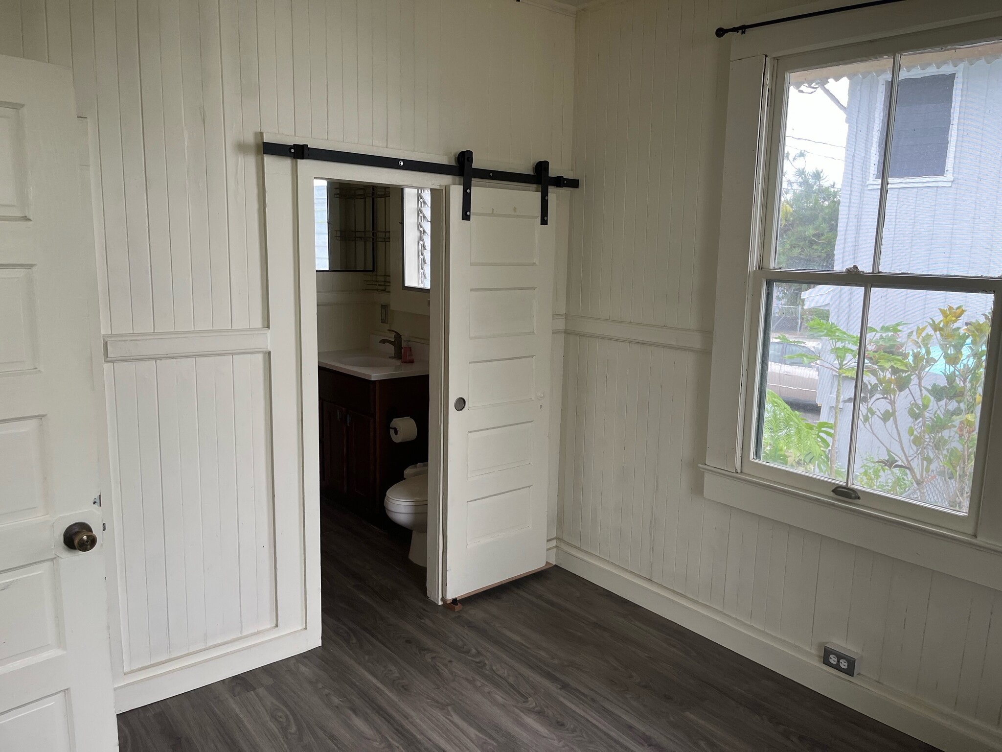 Building Photo - 169 Panaewa St