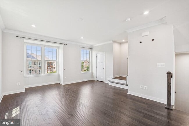 Building Photo - 2138 Hemlock Bay Rd