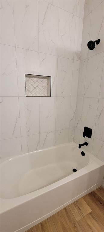 Building Photo - 3806 Parkridge Cir