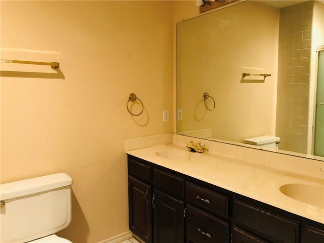 Building Photo - 2959 Scott Mill Rd