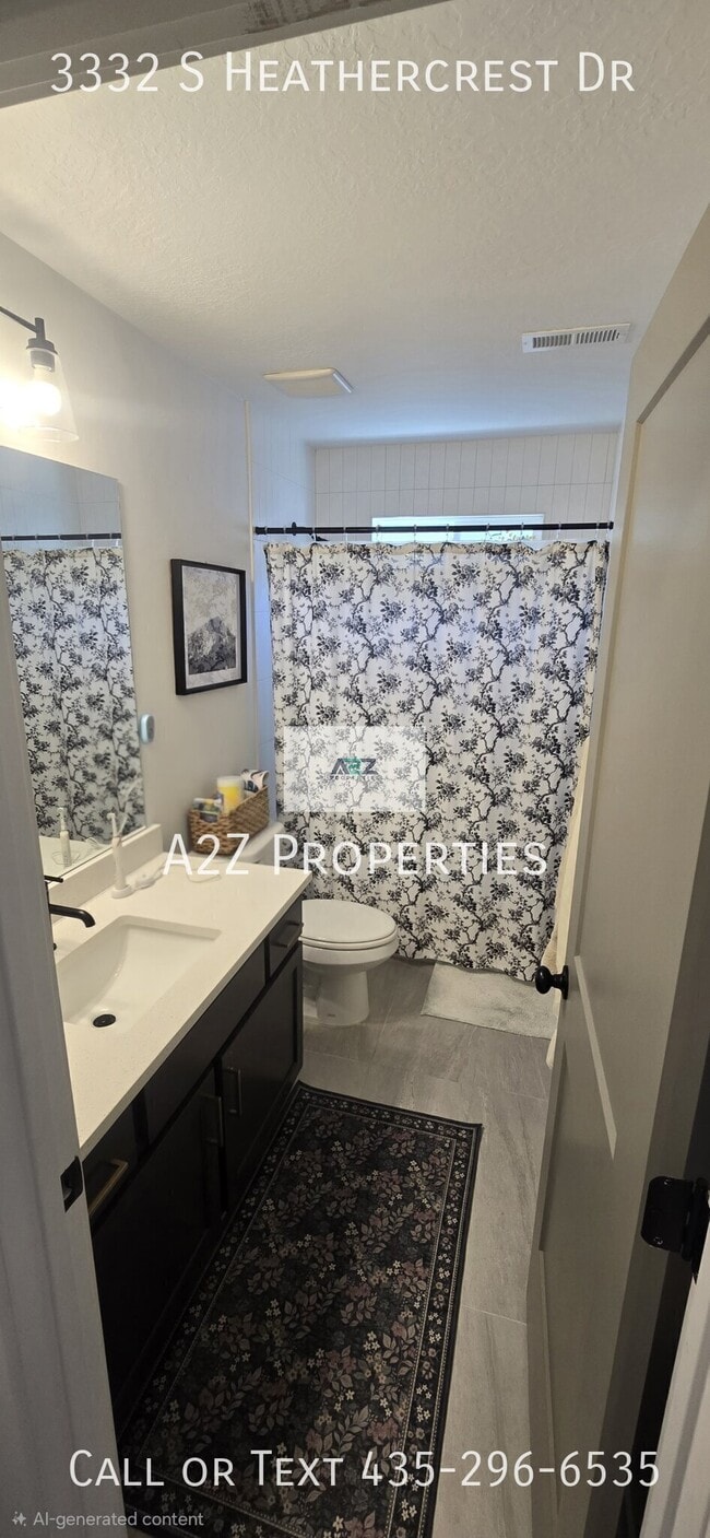 Building Photo - 3332 S Heathercrest Dr