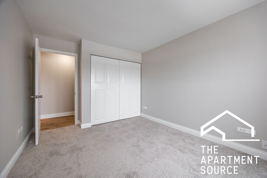 Building Photo - 112 N Kenilworth Ave