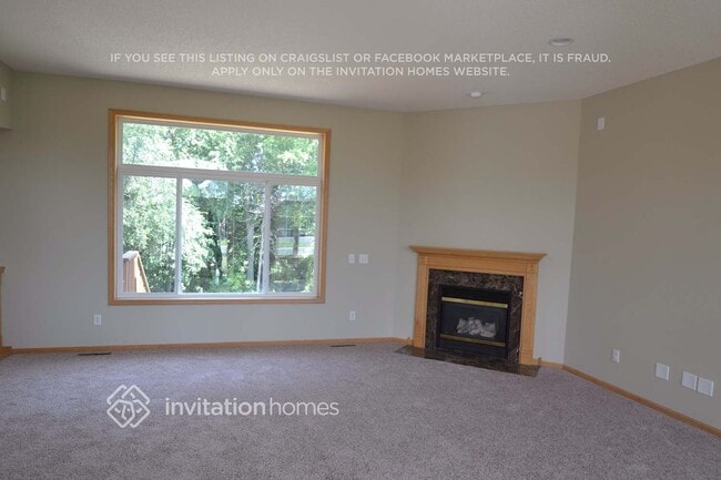 Building Photo - 10312 Kalen Ln NE