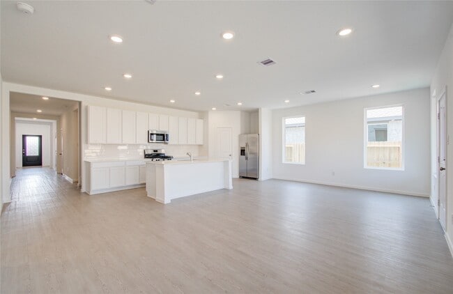 Building Photo - 26514 Foxtail Fern Dr