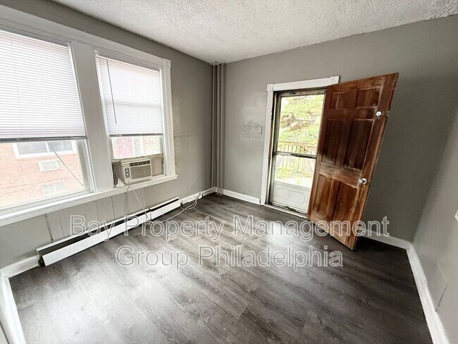 Building Photo - 229 Ridley Ave