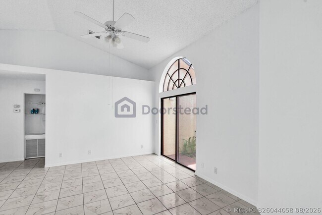 Building Photo - 12382 Pleasant Green Way