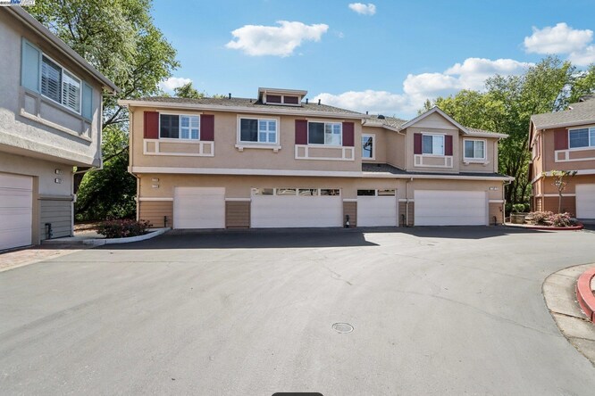 Building Photo - 1730 Cutter Ct