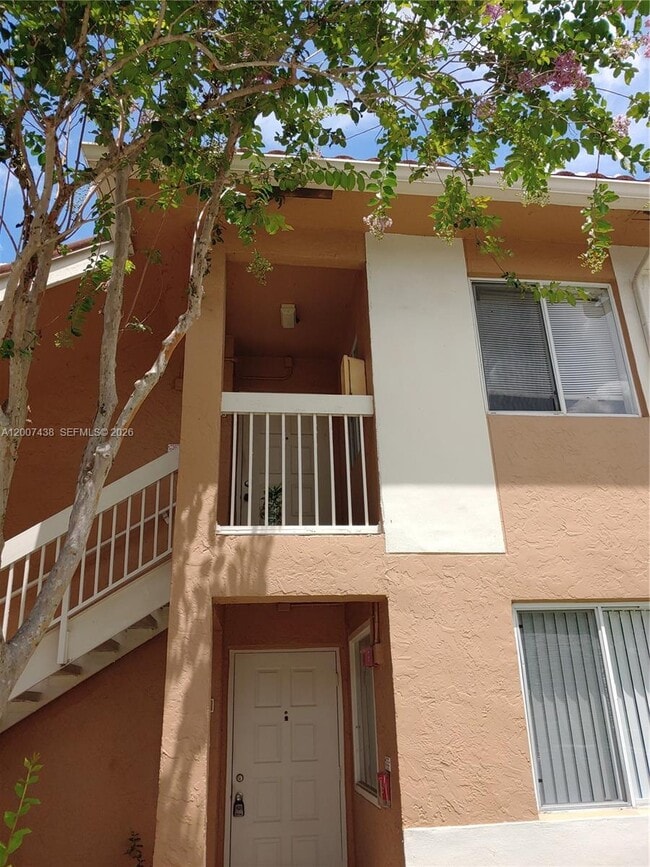 Building Photo - 704 NW 92nd Ave