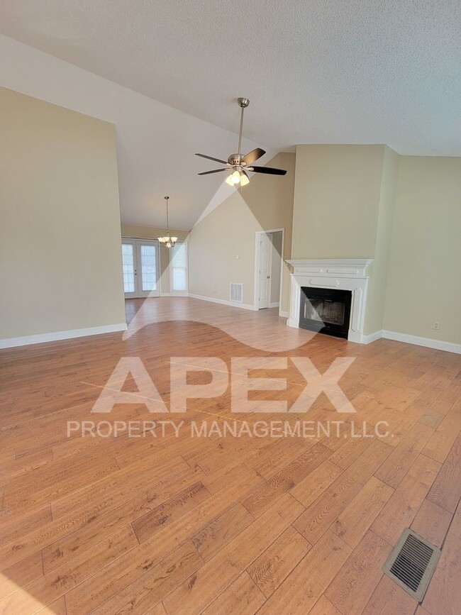 Building Photo - Beautiful 3Bd – 2Ba Single Family home on culdesac w/2 Car Garage in Powell off Emory Road!