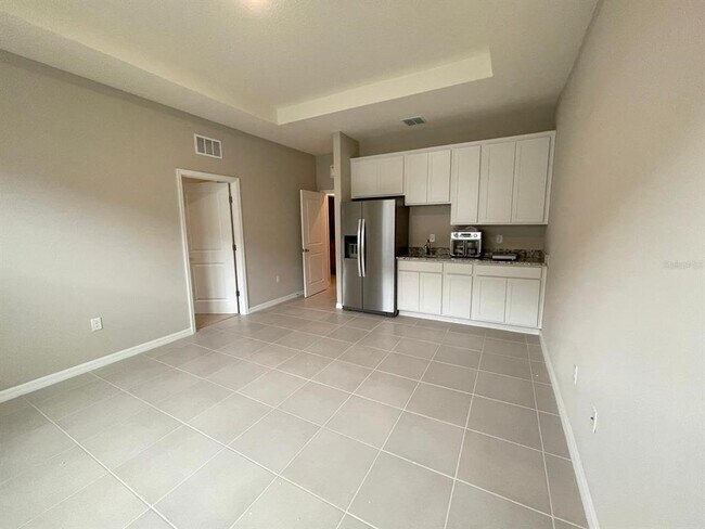 Building Photo - 4970 NW 39th Lp