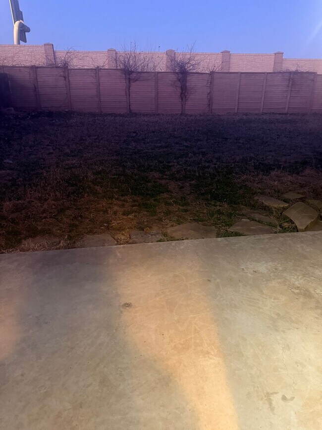 Building Photo - 11817 NW 7th St