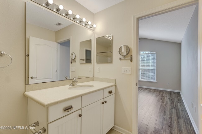 Building Photo - 12362 Sand Pine Ct