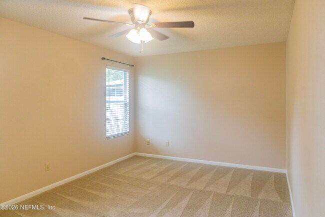 Building Photo - 3844 English Colony Dr N