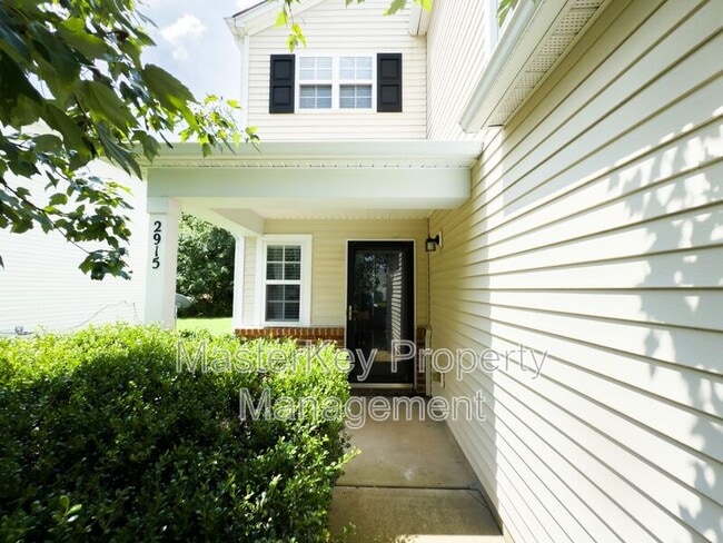Building Photo - 2915 Skybrook Ln