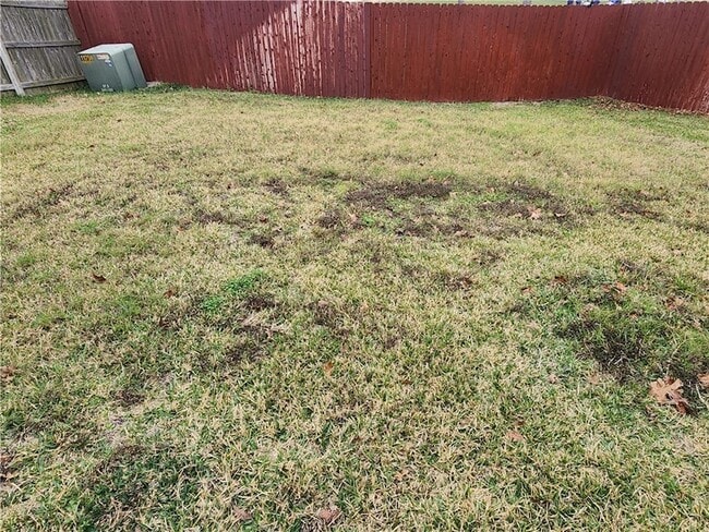 Building Photo - 4015 Dunlap Loop