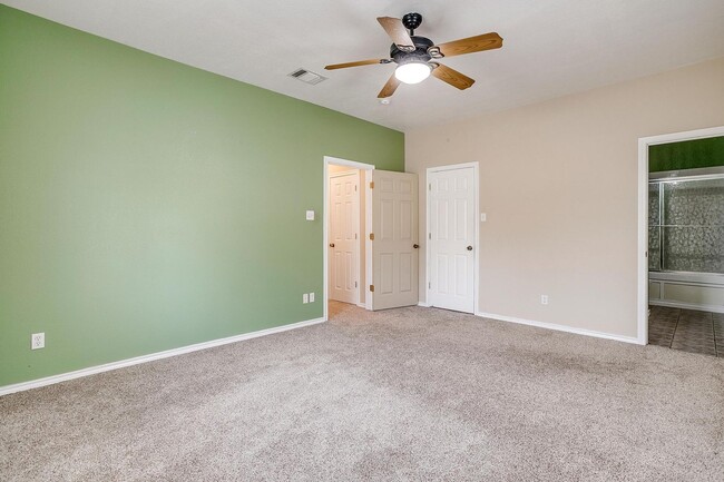 Building Photo - Country Living- Half Duplex-  3 Bed, 2 Bat...