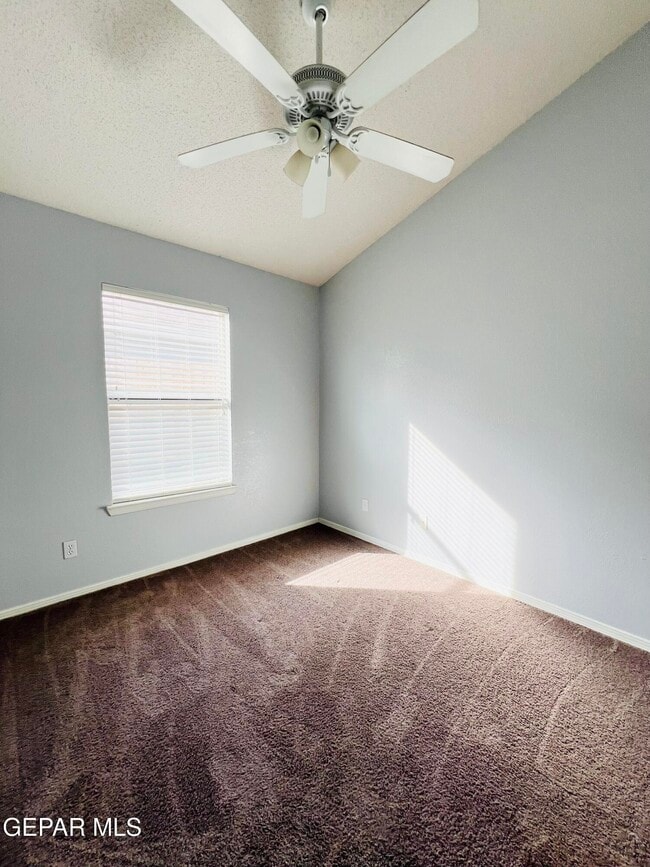 Building Photo - 12369 Tierra Apache Rd