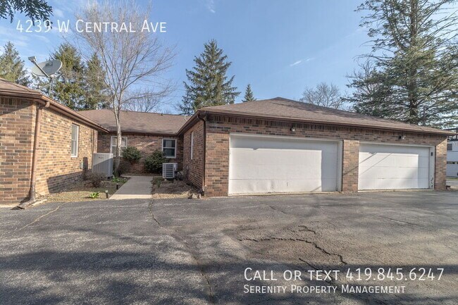 Building Photo - 4239 Central Ave