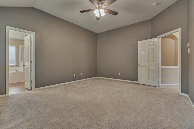 Building Photo - 183 Fairwind Trail Dr
