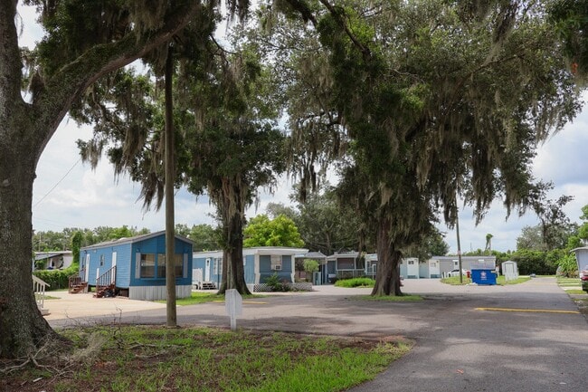 Building Photo - 5900 New Tampa Hwy